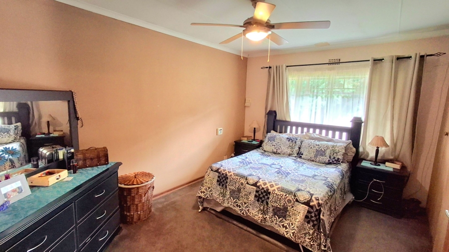 3 Bedroom Property for Sale in Vaalpark Free State